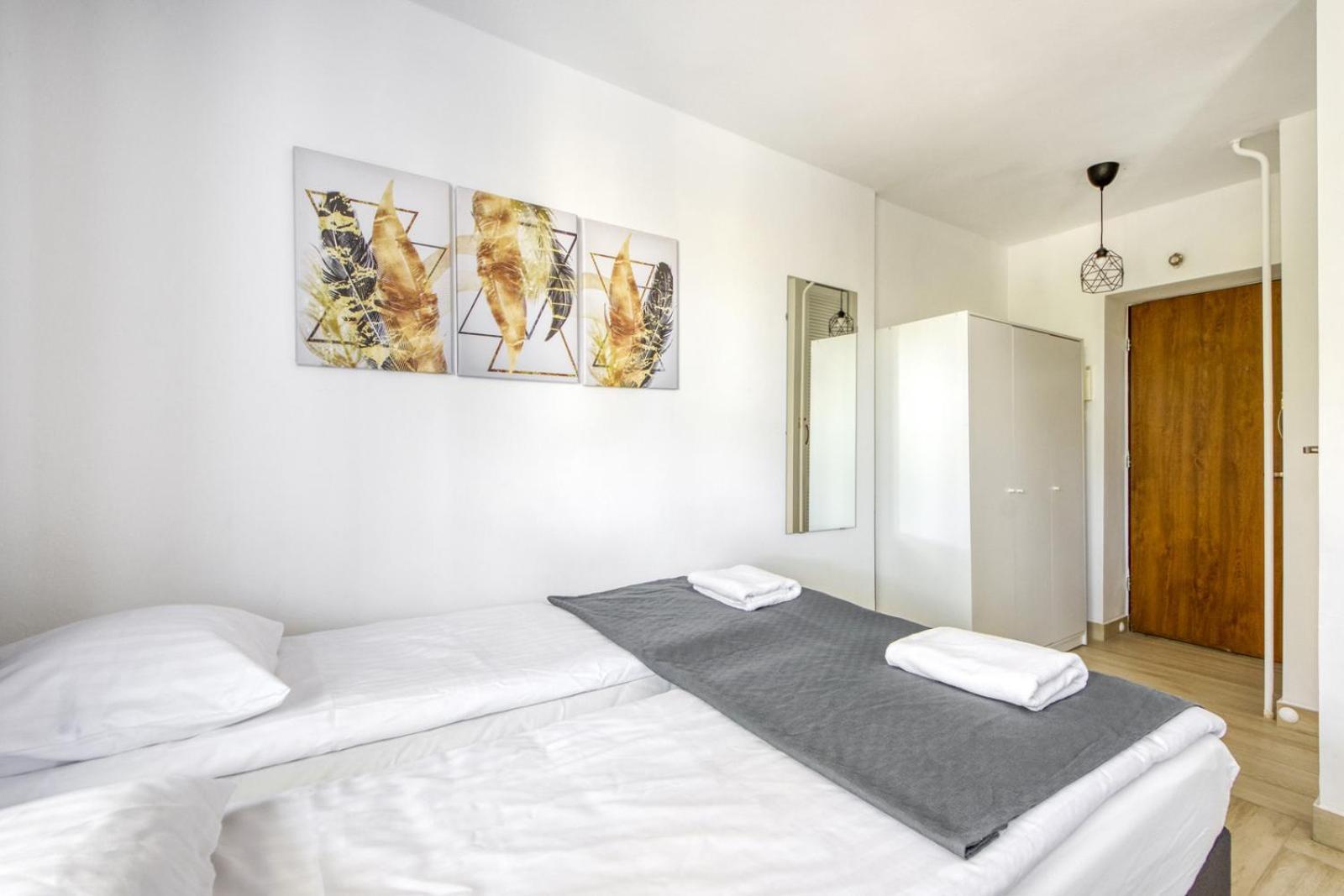 Labo Apartment Niepodleglosci Varşovia Exterior foto